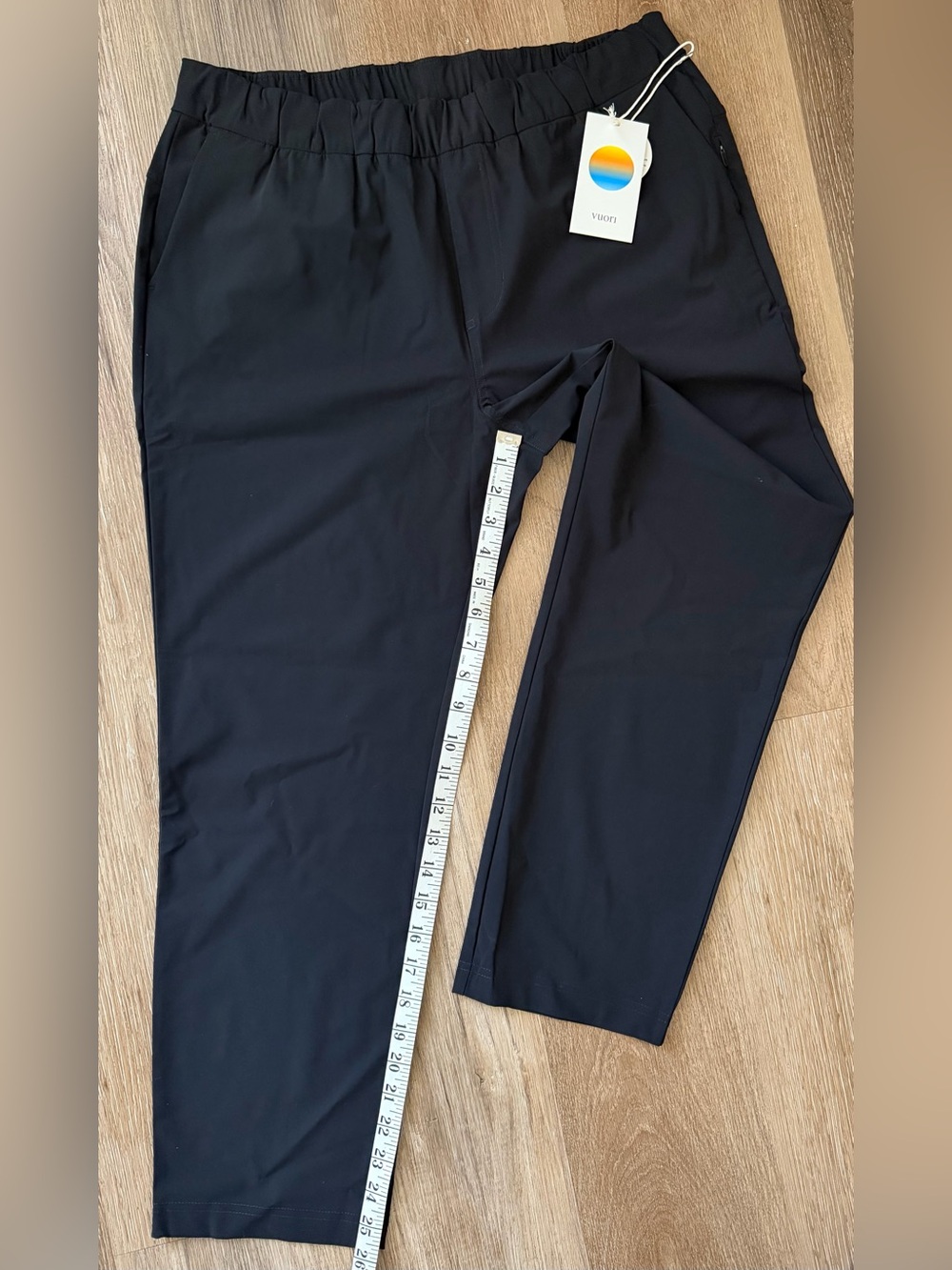 Vuori Miles Ankle Pant Black Sz Large VW404 NWT - Picture 6 of 6